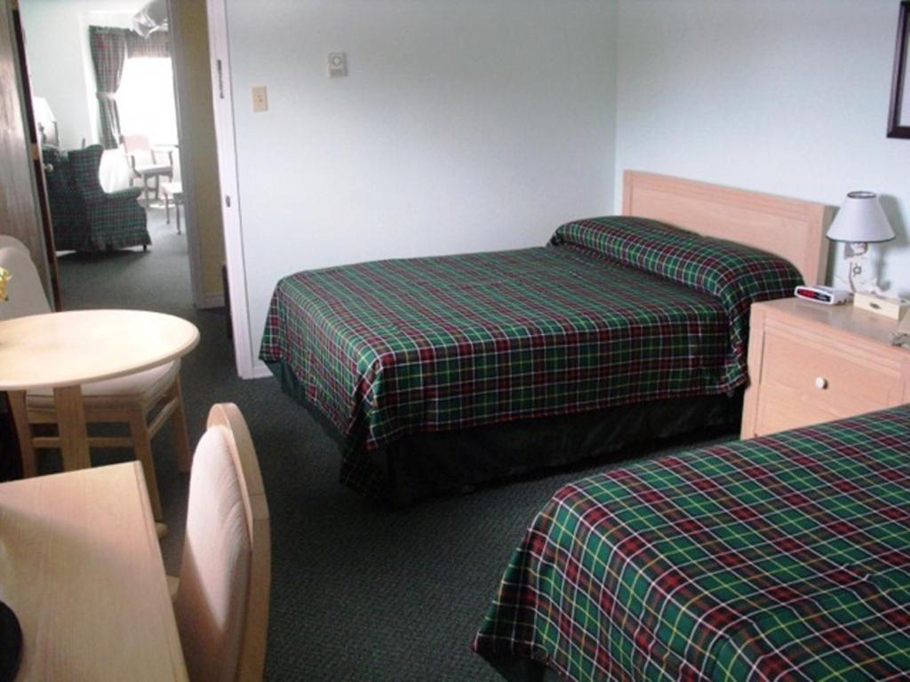 The Gaultois Inn Room photo